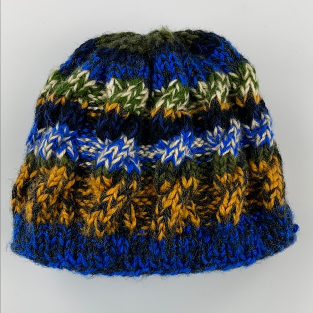 NEW Handmade Knitted Hat
